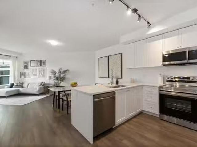 Condo for sale in Surrey, British Columbia