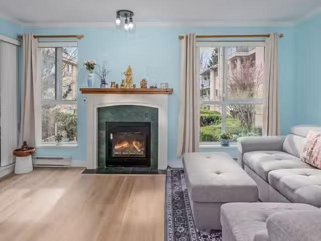 Condo for sale in Surrey, British Columbia