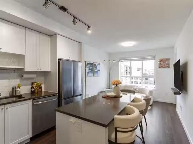 Condo for sale in Surrey, British Columbia