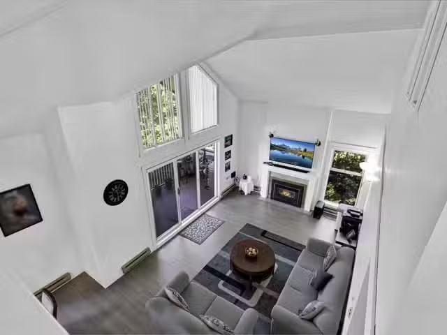 Condo for sale in Surrey, British Columbia