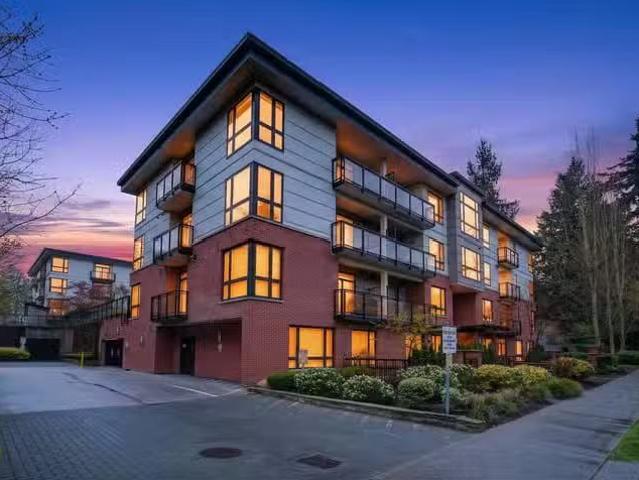 Condo for sale in Surrey, British Columbia