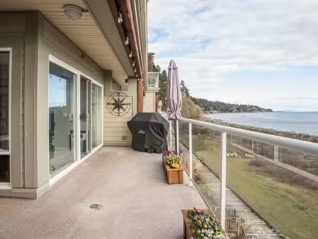 Condo for sale in Delta, British Columbia