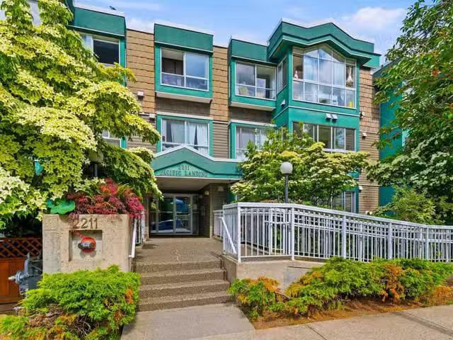 Condo for sale in Vancouver, British Columbia