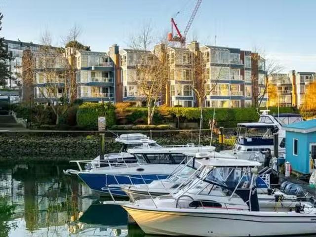 Condo for sale in Vancouver, British Columbia