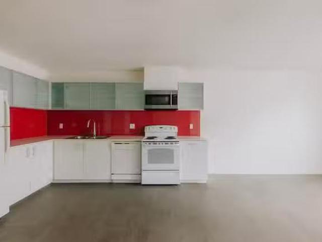 Condo for sale in Vancouver, British Columbia