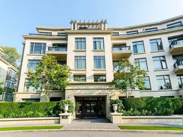 Condo for sale in West Vancouver, British Columbia