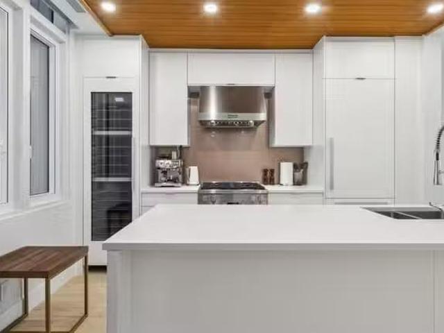 Condo for sale in West Vancouver, British Columbia
