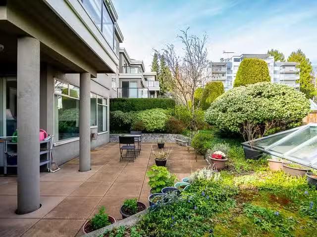 Condo for sale in West Vancouver, British Columbia
