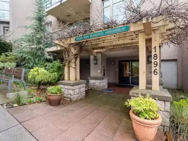 Condo for sale in West Vancouver, British Columbia