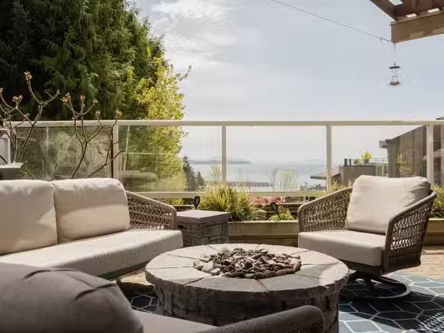 Condo for sale in White Rock, British Columbia