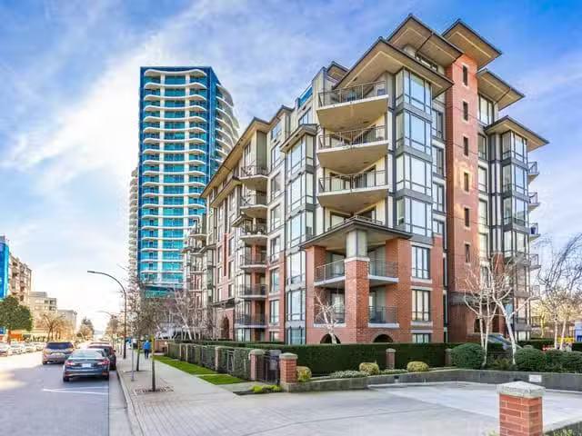 Condo for sale in White Rock, British Columbia