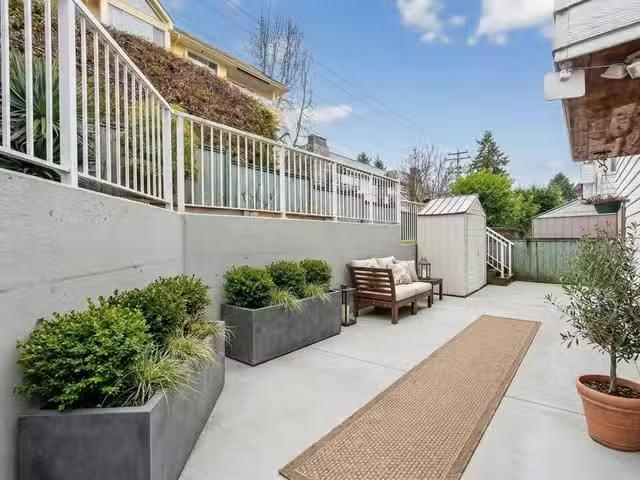 Condo for sale in White Rock, British Columbia