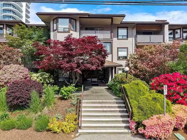 Condo for sale in White Rock, British Columbia