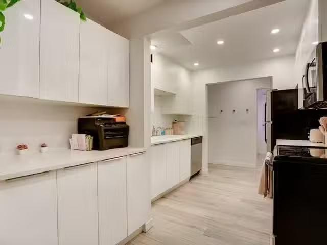 Condo for sale in White Rock, British Columbia