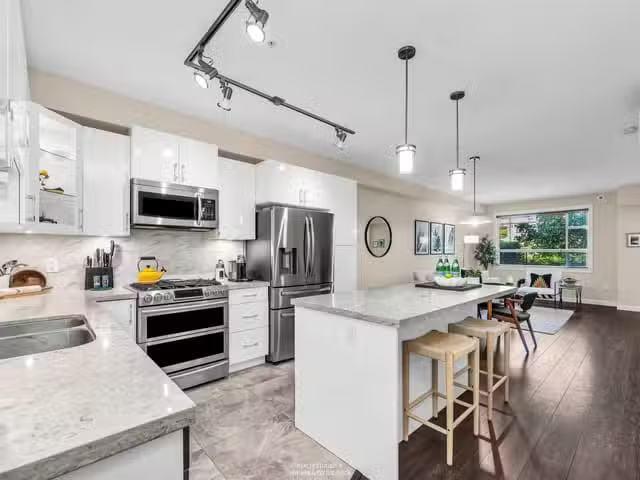 Condo for sale in White Rock, British Columbia