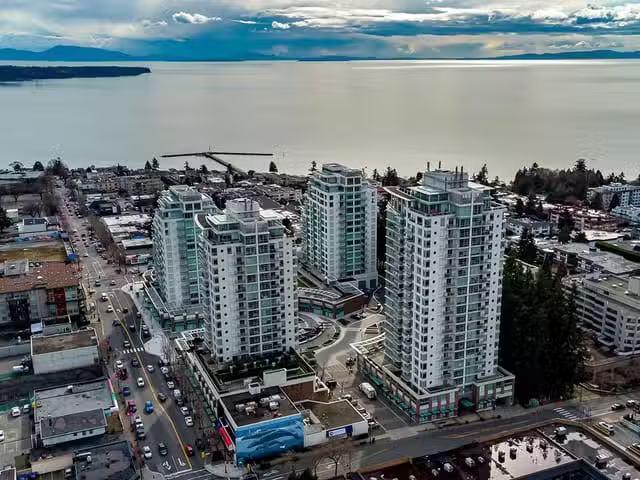 Condo for sale in White Rock, British Columbia