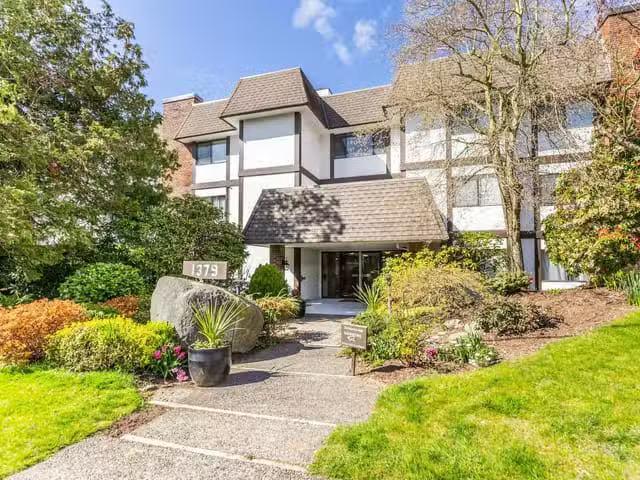 Condo for sale in White Rock, British Columbia