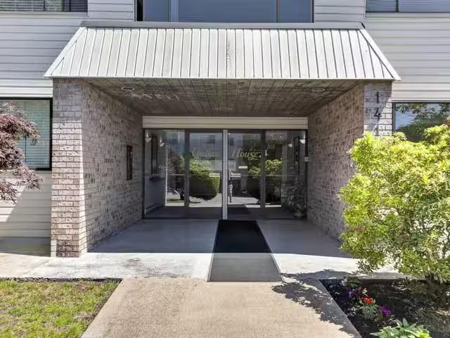 Condo for sale in White Rock, British Columbia