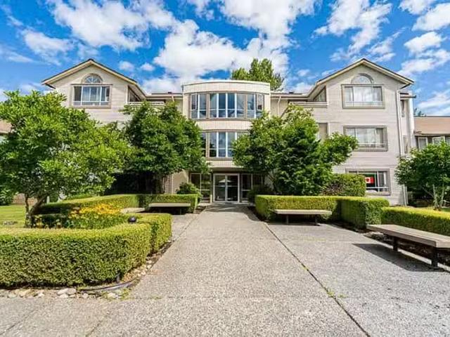 Condo for sale in White Rock, British Columbia