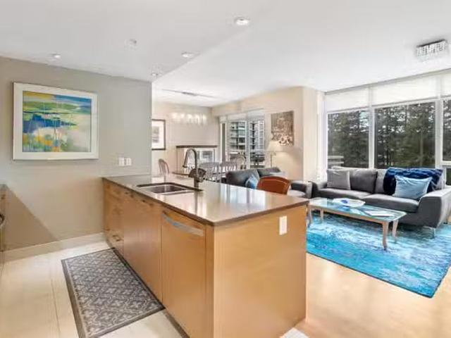 Condo for sale in White Rock, British Columbia