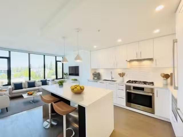 Condo for sale in White Rock, British Columbia