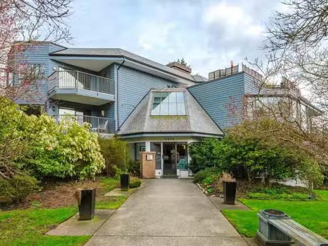 Condo for sale in White Rock, British Columbia