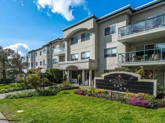 Condo for sale in White Rock, British Columbia