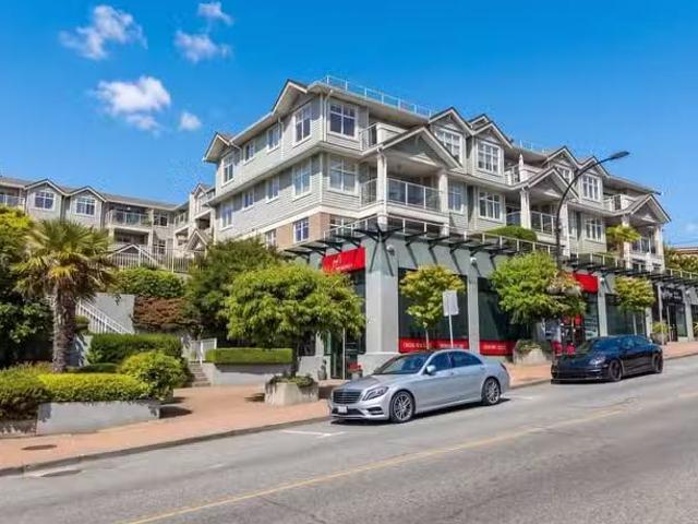 Condo for sale in White Rock, British Columbia