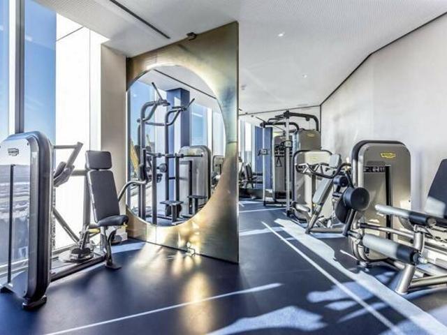 Apartment for sale in Greenwich Peninsula, Cat Hill