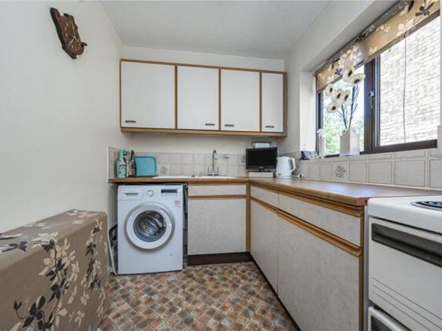 Apartment for sale in New Malden, Greater London