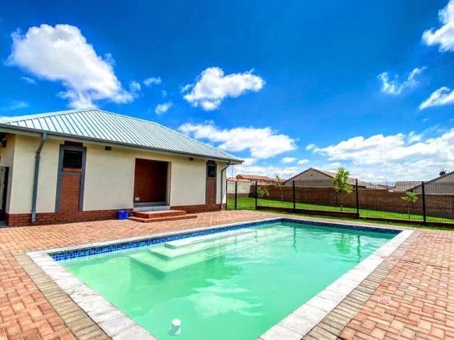 Apartment for sale in Vosloorus, Gauteng