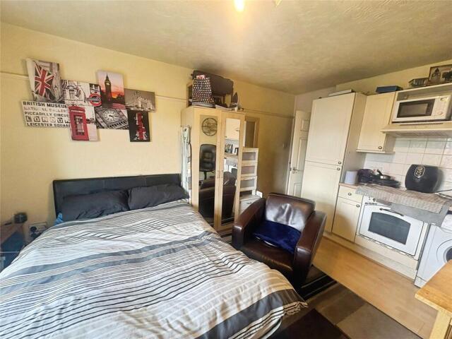 Apartment for sale in Haddon, East Midlands