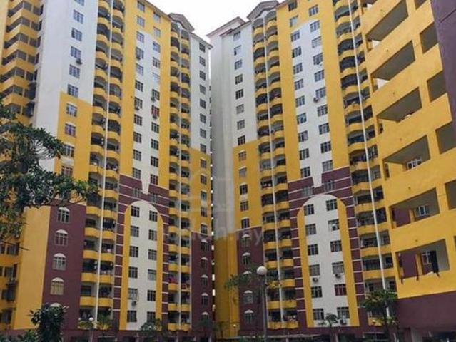 Apartment for sale in Petaling, Damansara Damai