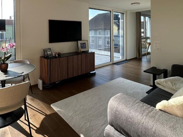 Apartment mieten in Einigen, Zürich