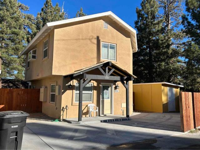 Room for rent in Big Bear City, California
