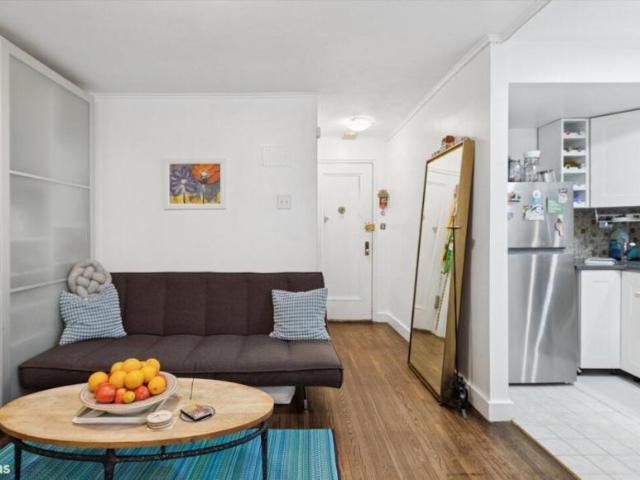 Apartment for sale in Queens, Arverne