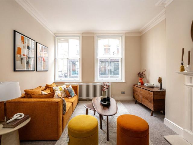 Apartment for rent in Soho, Greater London
