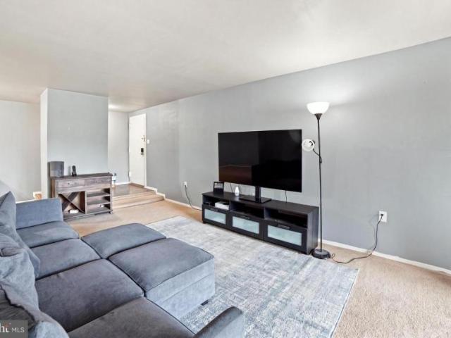 Apartment for sale in Gaithersburg, Maryland