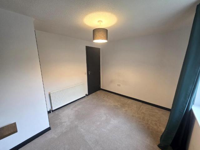 Apartment for rent in Woodside, Ballindoch