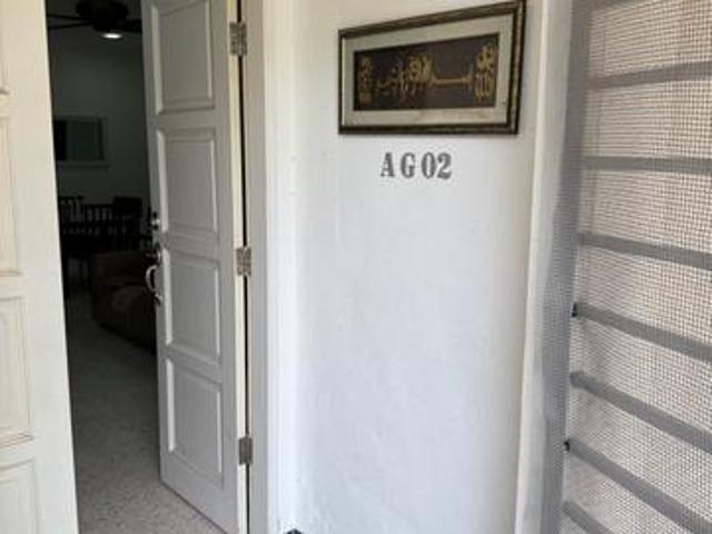 Apartment for sale in Langat, Selangor