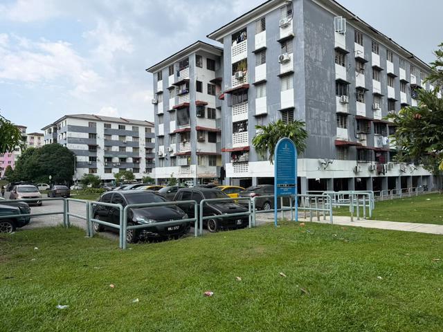 Apartment for sale in Petaling, Damansara Damai