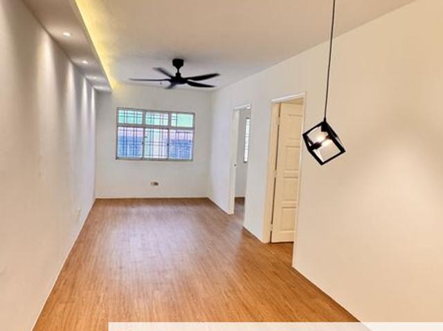 Condominium for sale in Petaling, Damansara Damai