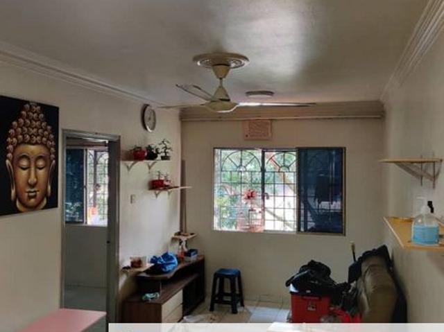 Flat for sale in Petaling, Damansara Damai