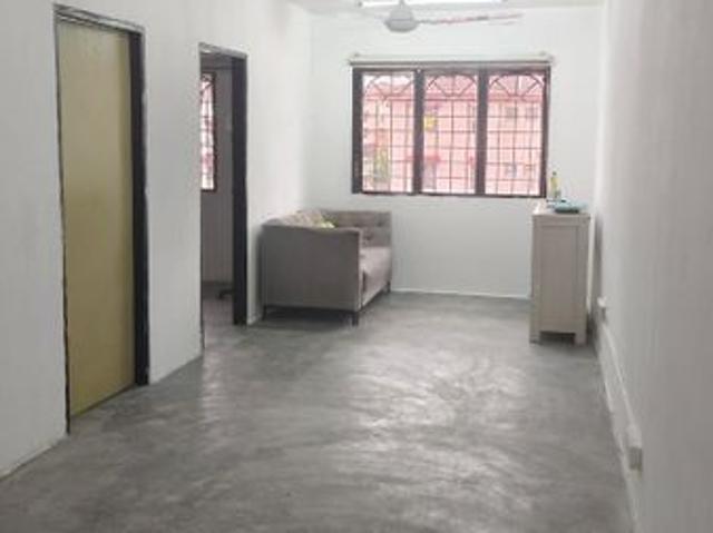 Flat for rent in Petaling, Damansara Damai