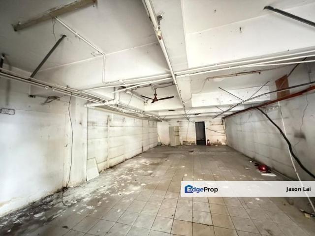 Shop for sale in Petaling, Damansara Damai