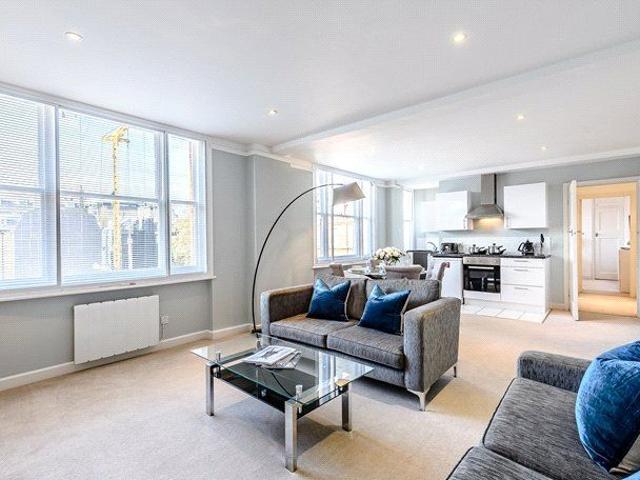 Apartment for rent in Mayfair, Greater London