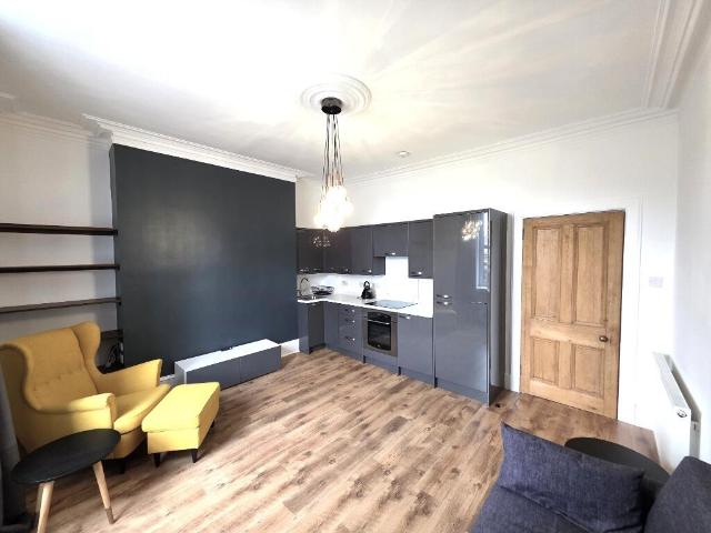 Apartment for rent in Ballindoch, Scotland