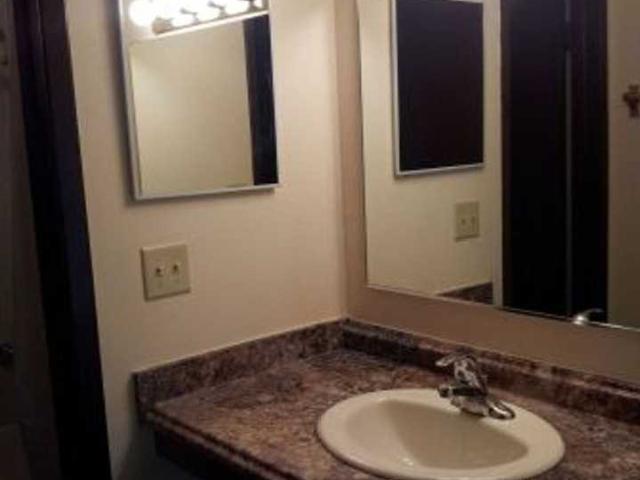 Apartment for rent in Oak Creek, Wisconsin