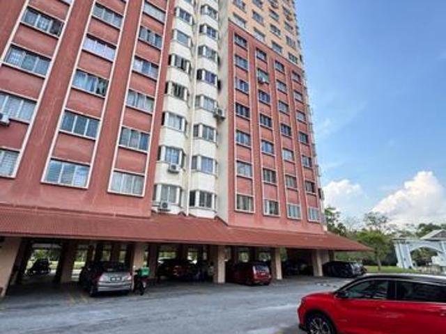 Condominium for sale in Petaling, Subang Jaya