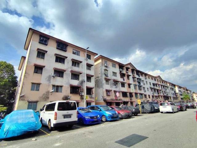 Apartment for sale in Petaling, Damansara Damai